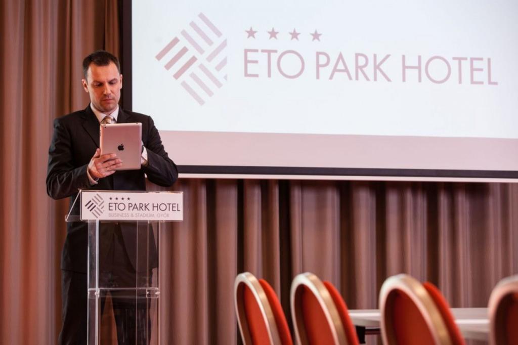 Eto Park Business & Stadium 4*